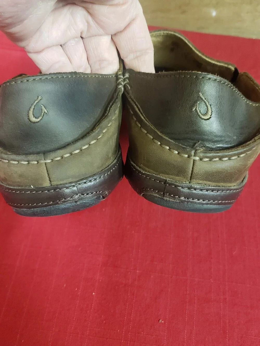 Olukià Moloà Mens Antiqued Leather Convertible Moccasin Style 10.5